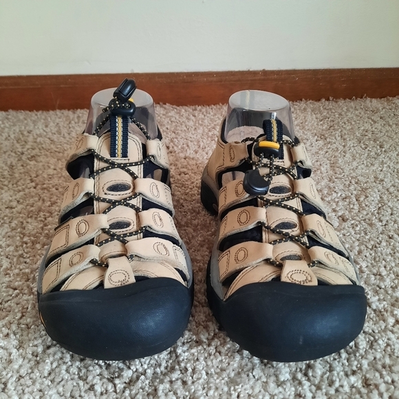 Keen Newport Leather Hiking Sandals Light Tan Pull Cord Slip On Size 7 main image 10
